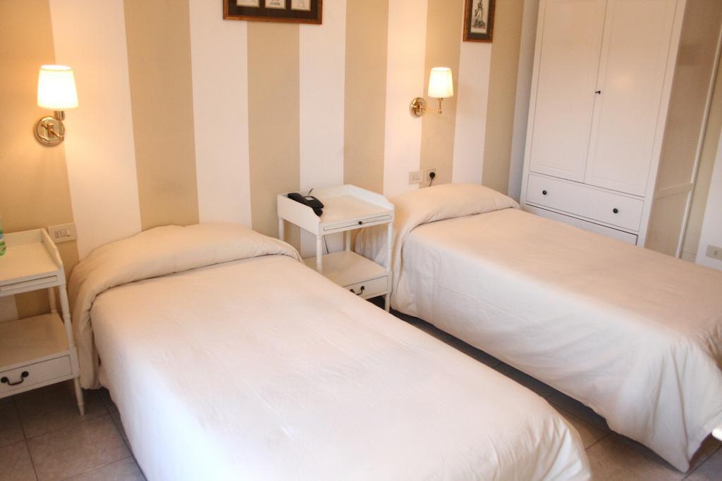 Hotel Alex Florence Kamer foto