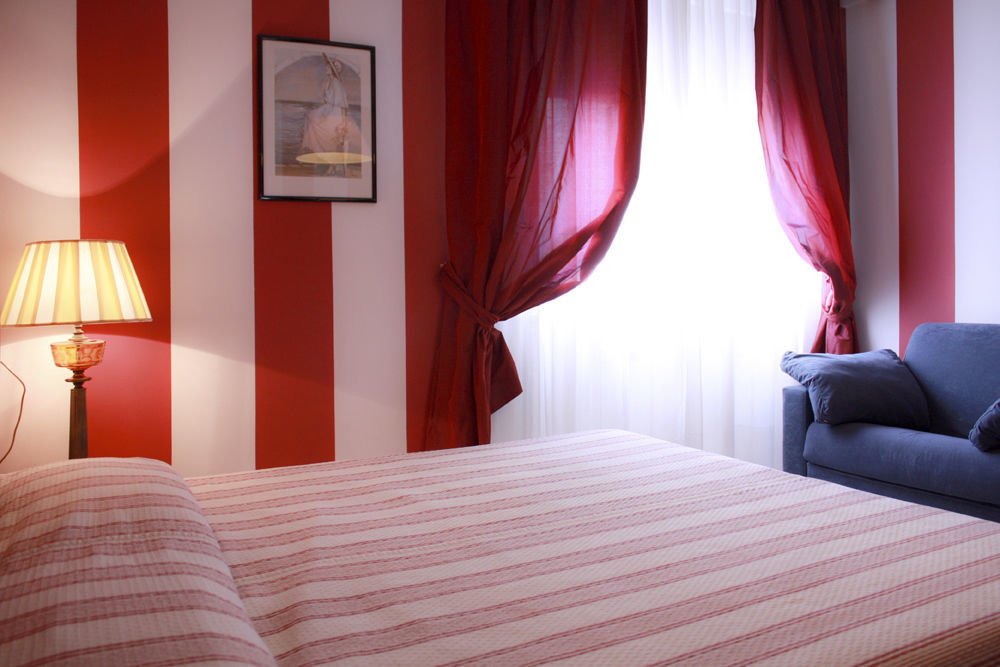 Hotel Alex Florence Buitenkant foto